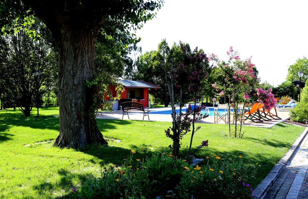 לינה וארוחת בוקר סן מקילה אל טליאמנטו Isola Di Wight מראה חיצוני תמונה